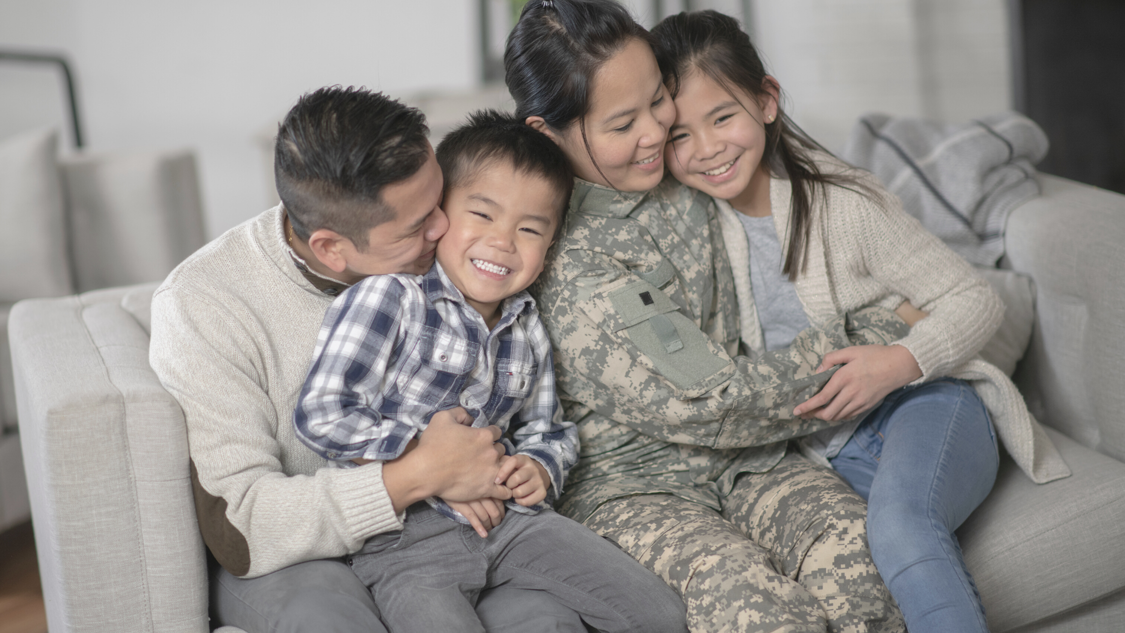 famille de militaire heureuse